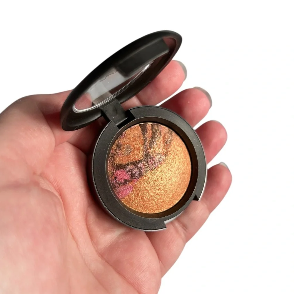 MAC Cosmetics stunning rare